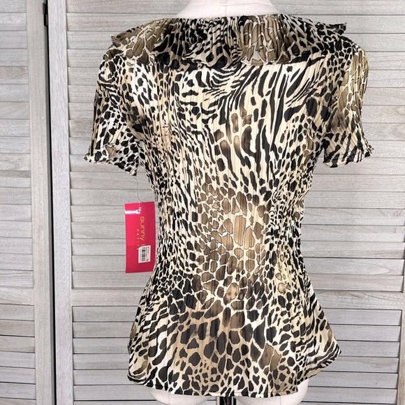 SUNNY LEIGH "Summer Wind" Sheer Animal Print Blouse Ruffled Neckline-PM - Picture 2 of 2
